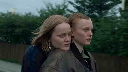  When The Light Breaks (Icelandic)